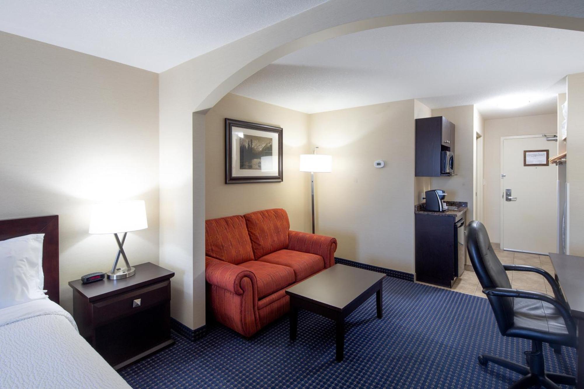 Holiday Inn Express Hotel & Suites Edson By Ihg Eksteriør billede